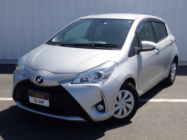 TOYOTA VITZ 2020