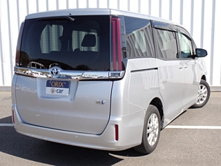 TOYOTA NOAH 2021