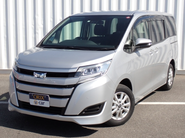 TOYOTA NOAH 2021
