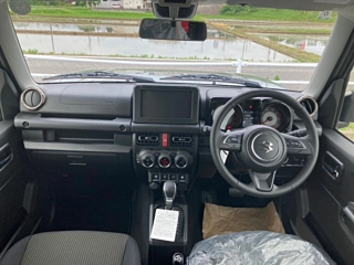 SUZUKI JIMNY 2025