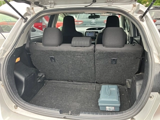 TOYOTA VITZ 2019