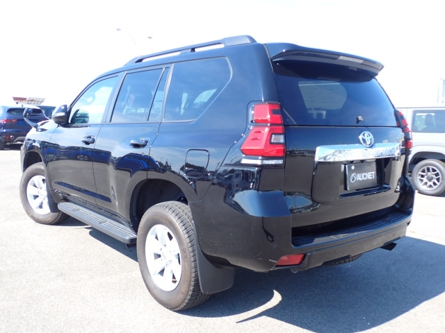 TOYOTA LAND CRUISER PRADO 2021