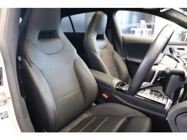 MERCEDES BENZ CLA CLASS 2025