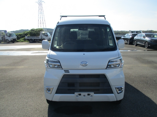 DAIHATSU HIJET VAN 2019