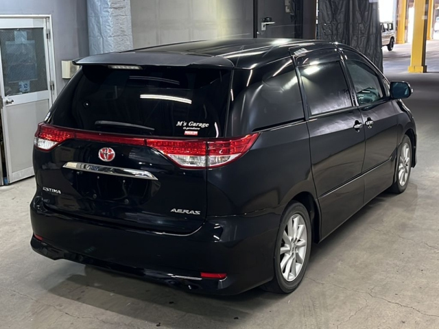 TOYOTA ESTIMA 2011