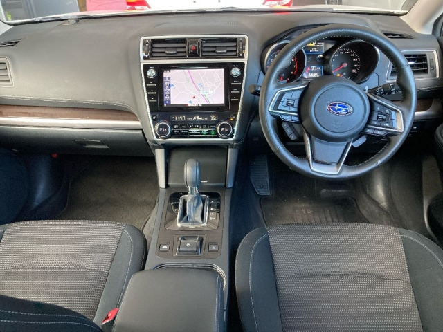 SUBARU LEGACY B4 2018