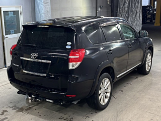 TOYOTA VANGUARD 2010