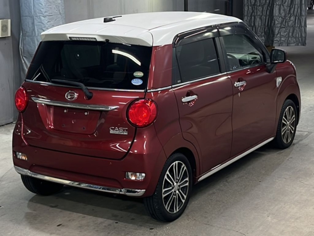 DAIHATSU CAST 2016