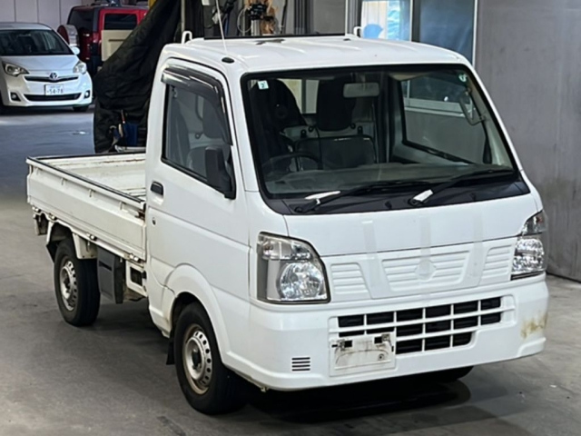 NISSAN CLIPPER TRUCK 2014