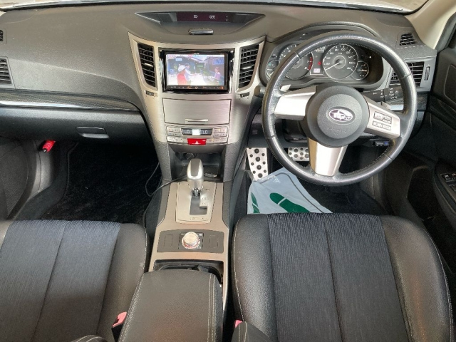SUBARU LEGACY B4 2011