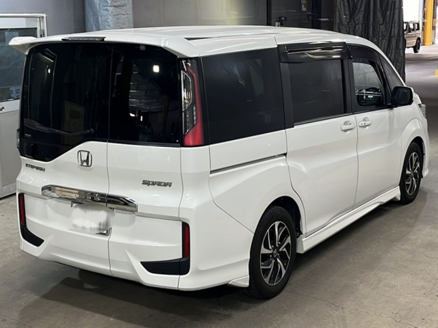 HONDA STEP WAGON 2017