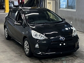 TOYOTA AQUA 2014