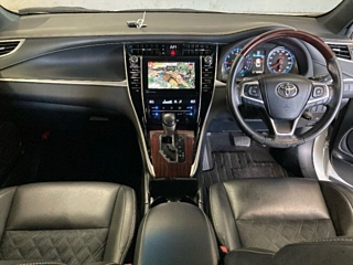 TOYOTA HARRIER 2015