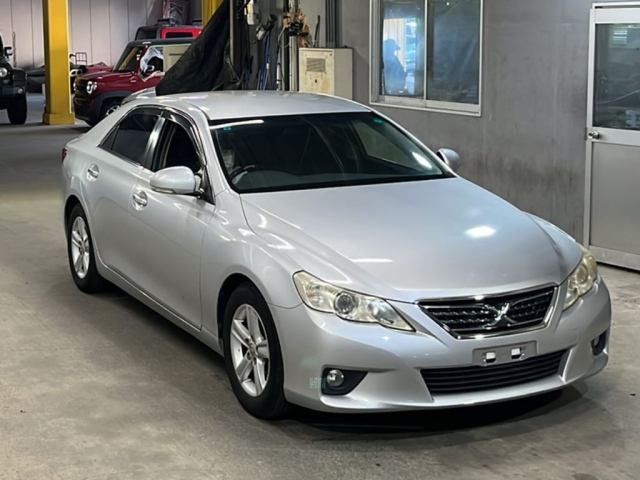 TOYOTA MARK X 2012
