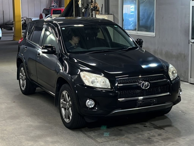 TOYOTA RAV4 2011