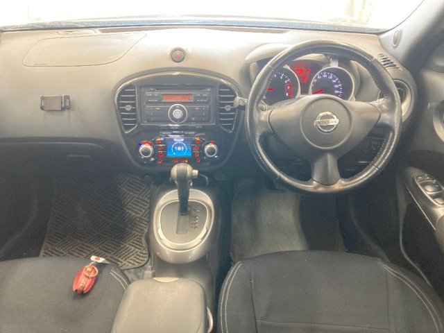 NISSAN JUKE 2010