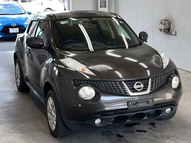 NISSAN JUKE 2010