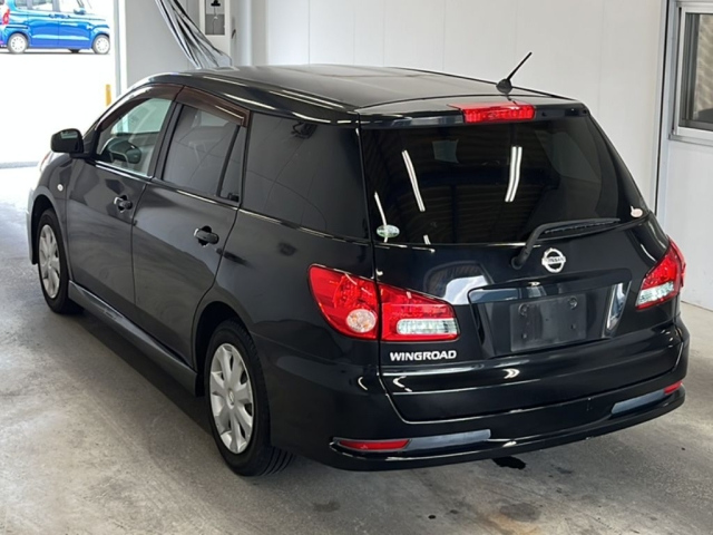 NISSAN WINGROAD 2011