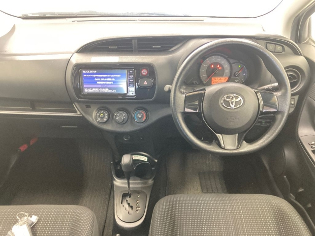 TOYOTA VITZ 2019