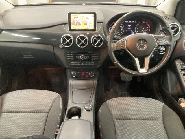 MERCEDES BENZ B CLASS 2012