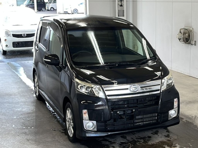DAIHATSU MOVE 2013