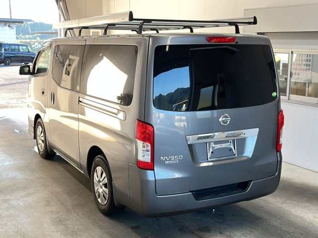 NISSAN CARAVAN VAN 2020