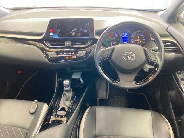 TOYOTA C-HR 2019