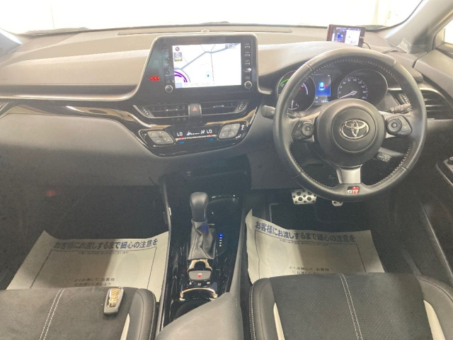 TOYOTA C-HR 2022