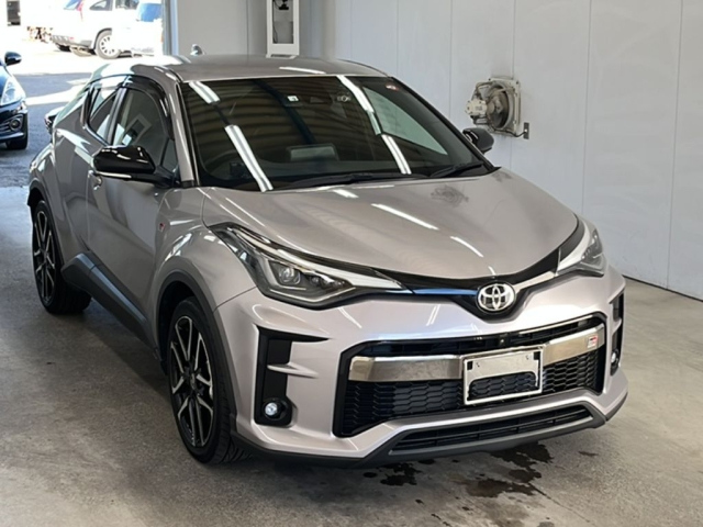 TOYOTA C-HR 2022