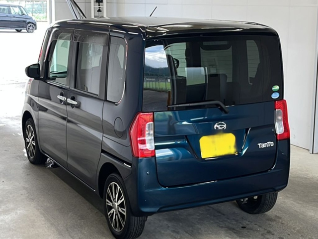 DAIHATSU TANTO 2019