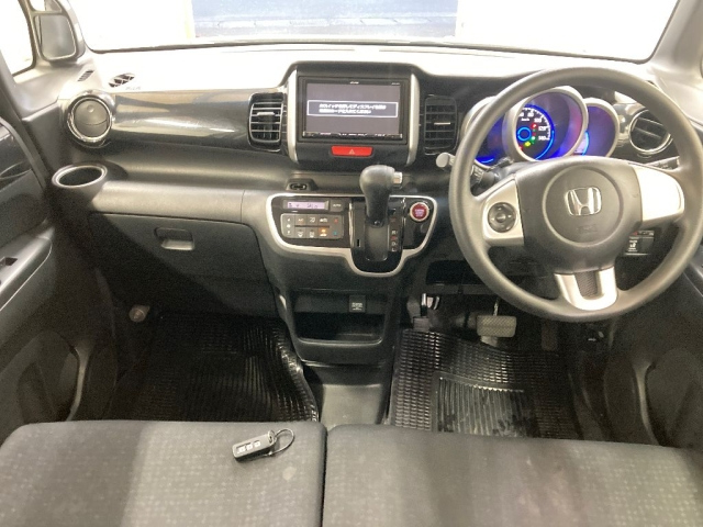 HONDA N BOX 2015