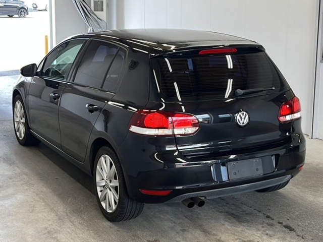 VOLKSWAGEN GOLF 2012