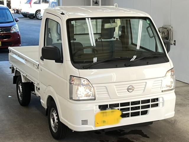 NISSAN CLIPPER TRUCK 2024