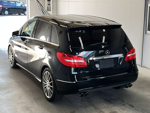 MERCEDES BENZ B CLASS 2012
