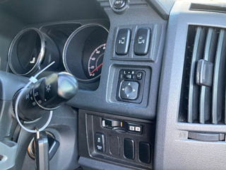 MITSUBISHI DELICA D5 2012
