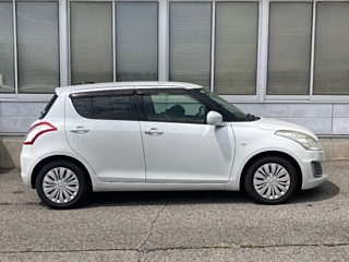 SUZUKI SWIFT 2015