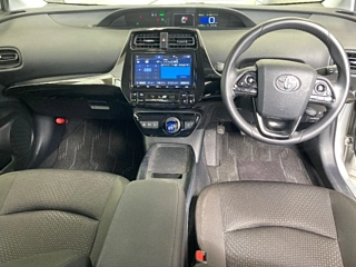 TOYOTA PRIUS 2019