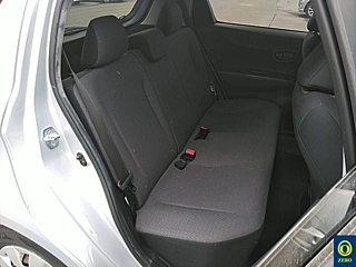 TOYOTA VITZ 2013