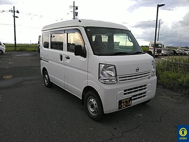 NISSAN CLIPPER VAN 2018