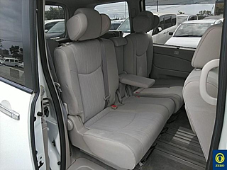 NISSAN SERENA 2013