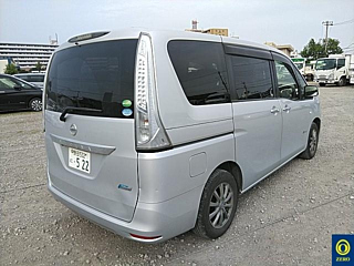 NISSAN SERENA 2013