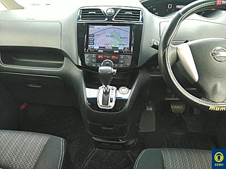 NISSAN SERENA 2015