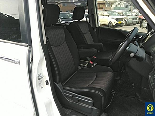 NISSAN SERENA 2015