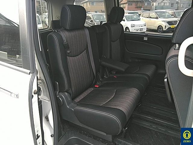 NISSAN SERENA 2015
