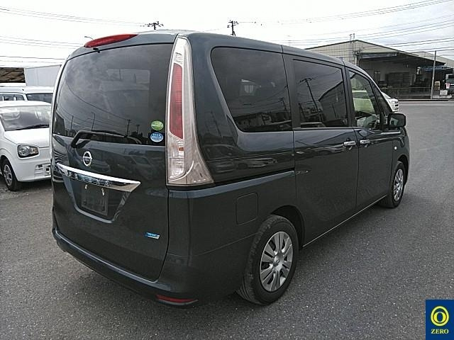 NISSAN SERENA 2012