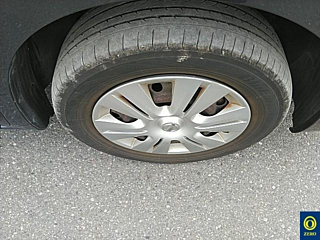 NISSAN SERENA 2012