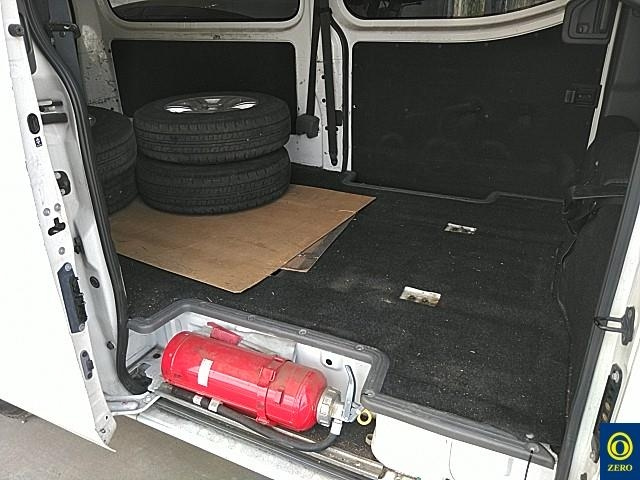 NISSAN CARAVAN VAN 2015