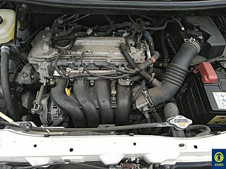TOYOTA VOXY 2009