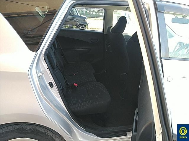 TOYOTA RACTIS 2014