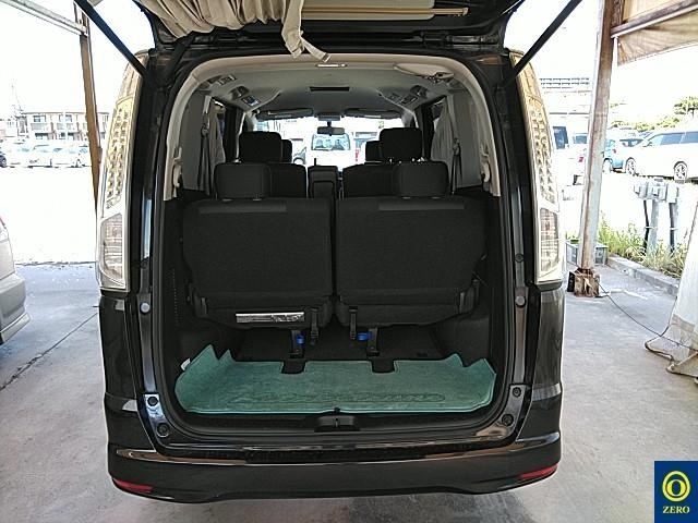 NISSAN SERENA 2013